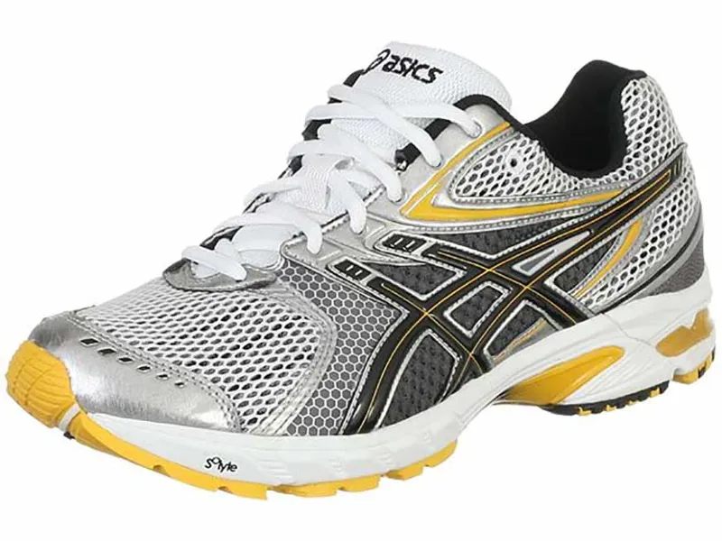 Asics ds hotsell trainer 13